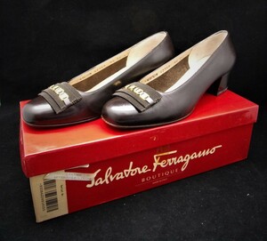 〆め1015 B-3 【】サルバトーレフェラガモ　SalvatoreFerragamo パンプス　LAMBERTA　CAFFE　CALF　5 1/2 C