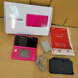 78。 Nintendo 3DS ニンテンドー3DS 本体/充電器/取/箱付き ピンク 通電確認あり/初期化済 任天堂