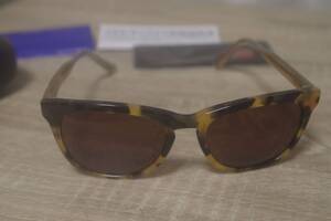 ★中古サングラス　OLIVER PEOPLES WEST　53□19‐145　Roscomare　DTY-RP Polarized