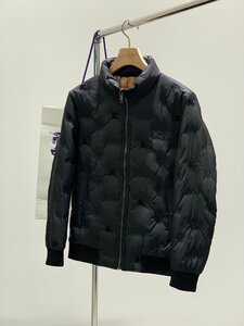 バーバリー BURBERRY メンズ　ダウンジャケット オシャレ 上着　無地　カジュアル　Mサイズ　ブラック系　1000円～