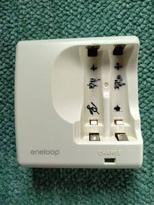 SANYO eneloop　急速充電器　NC-TGR02　動作品