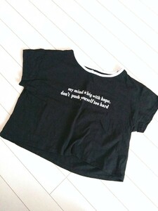 美品　ANAP　クロップドTシャツ　Ｆ