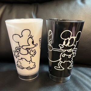 ディズニー ミッキーマウス コップ2個 黒白 Zak Designs グラス ジョッキ 緑 グリーン 長期保管品 DISNEY