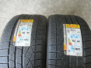 [285/30R19 98V]2本・PIRELLI WINTER240 SOTTOZERO Serie2【2017年製　新古タイヤ　倉庫保管　アウトレット】管理番号7315