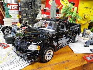 マイスト フォード F-150 ライトニング　ダイキャスミニカー 1/21スケール アメリカ雑貨 アメリカン雑貨 モデルカー