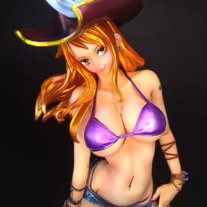 ナミ NAMI カスタムリペイント 瞳修正 FLAG DIAMOND SHIP ONE PIECE Figure ワンピースフィギュア リアル仕上げ装飾品等も塗装済メタリック