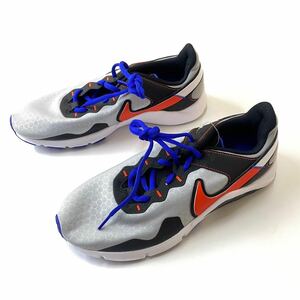 NIKEナイキ　レジェンドエッセンシャル2 トレーニングシューズ　CQ9356-01灰　26cm