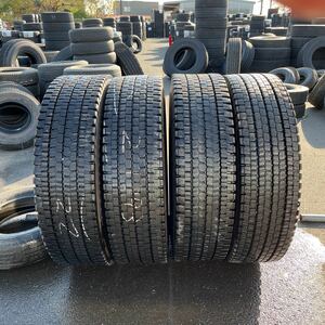 11R 22.5 DUNLOP, SP001 中古　　　 激安美品　4本セット：62000円