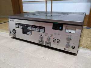 貴重 SONY Betamax SLO-320 中古 業務用