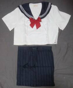 【新品・未使用】白×濃紺 セーラー服 Mサイズ