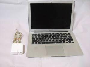 アップルマックエアー Apple MacBook AirＡ1466 (EMC 3178).ACアダプター付属