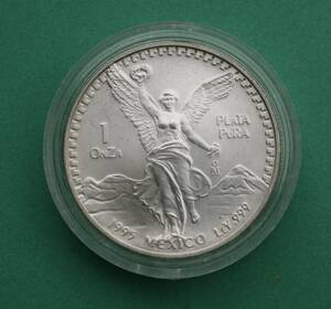 メキシコ銀貨（ケース付き・新品）勝利の女神　1OZ（オンス）純銀silver　1995年