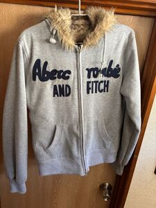 サイズSアバクロ フェイクファーパーカー/ Abercrombie & Fitch 裏起毛 ジップアップ