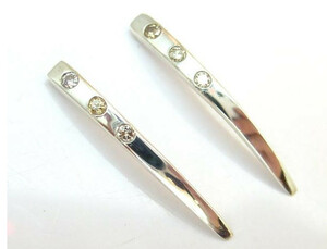 ◆９８【T.B】◆ファング◆SILVER925＆天然ダイヤモンド0.135ctピアス