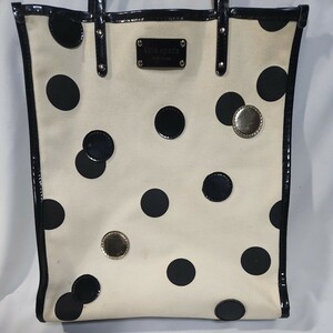 Kate spade　ケートスペード　カバン　バッグ　白×黒　水玉　37cm×32cm　マチ8cm