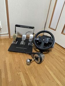 スラストマスター Thrustmaster T300 rs シフター アドオンペダル付 レーシングホイール ハンコン 直接引取OK 愛知県 3N