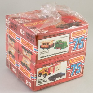 イギリス マッチボックス（matchbox） コンテナ車 superfast COLLECT ALL 75 MODELS FLAT CAR/CONTAINER NEW25 ４箱パック