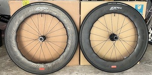 【中古良品】Zipp 858 NSW カーボンTubeless Disk リア＆フロントロード/トライアスロンホイールセット、シマノハブ