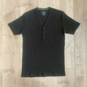 《美品》 CALVIN KLEIN カルバンクライン ★ ヘンリーネック 半袖 Tシャツ カーキ L ＊国内正規品 CK シーケー カットソー トップス