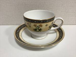 4755◆　WEDGWOOD ウェッジウッド カップ＆ソーサー 花柄 金彩 1客 洋食器 食器 花柄