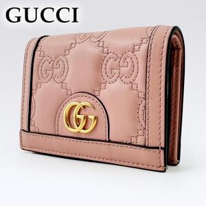 美品 グッチ 二つ折り財布 GGマトラッセ GUCCI 2つ折り財布 キルティング GG柄 ステッチ モノグラム ゴールド金具 金ロゴ 723786 ピンク