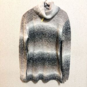 ベルスクローゼット bellus closet ニット セーター M タートルネック クリーニング済