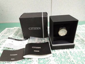 ● CITIZEN ATTESA Eco-Drive 電波ソーラー ATD53-2791 / H100-T010431 チタン デイデイト 腕時計 元箱 説明書 予備コマ 動作確認済 美品④