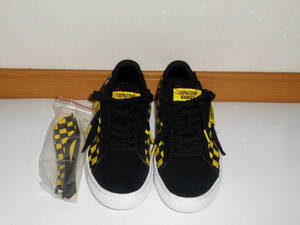 PUMA　プーマ 　 スニーカー 　370133-01 CHINATOWN MARKET　 ブラック×イエロー　サイズ28ｃｍ　　　　（３F　１