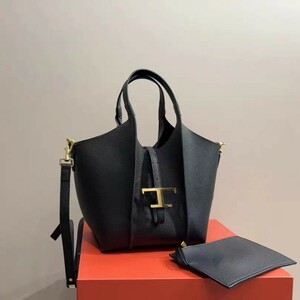 【Saxi2】品質保証 TOD’S トッズ　牛革 トートバッグ レザー トートバッグ 　 本革