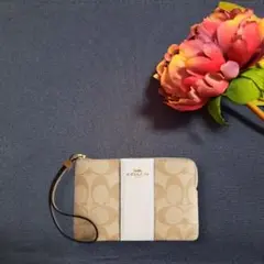 シグネチャー コーナー COACH コーチ キャンバス リストレット ジップ