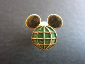 キャスト勤続1年■ディズニー■サービス・アワード・ピン■Green Mickey Head Globe■1980