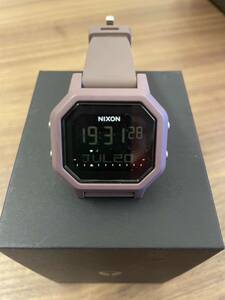 Nixon SIREN バーガンディ　キムタク同色　中古　