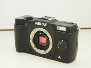 1円～ ペンタックス Pentax Q7 ミラーレス一眼 [ジャンク/現状品] #J90A