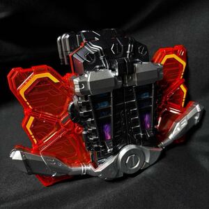 DXガッチャーイグナイター 塗装品 仮面ライダーガッチャード