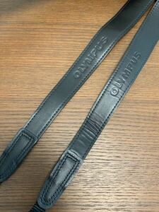 OLYMPUS オリンパス ネックストラップ ブラック 黒 レザー 本革 ストラップ 美品 機種名無し Leather 幅最大3cm