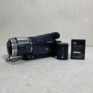 [K0036]1円スタート！ SONY HDR-HC1 HANDYCAM 動作確認済み バッチリー チャージャー付ソニー ハンディカム デジタルビデオカメラ