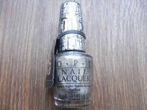 補償付き●新品●OPI●E62　シルバーシャッター　●パイレーツオブカリビアン タイアップ特別限定品　クラック ひび割れ　