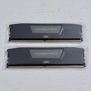 デスクトップ用 メモリ CORSAIR VENGEANCE DDR5-5600 PC5-44800 32GBx2枚 合計64GB CMK64GX5M2B5600Z40