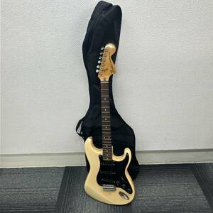 【M1115】Fender フェンダー ストラト エレキギター 弦なし 楽器 バンド 演奏 音楽 趣味 コレクション