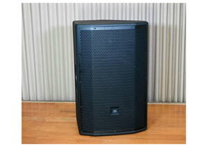 JBL PRX815W パワードスピーカー　中古極美品・完動品・送料出品者負担