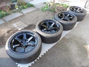 BNR32/BCNR33/BNR34 レイズ/RAYS TE37/当時物 GT-Rサイズ 特注ブラック 10.5J+22＆RE01R 265/35R18 4本SET RAYS純正ハブリング付属 良品！