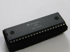 ★ MOTOROLA社製 Microprocessor MC6802P 未使用品 A-005 ★