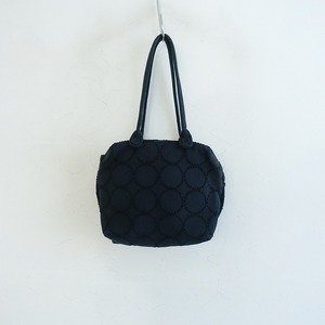 【定価2.7万】ミナペルホネン mina perhonen *tambourine matka bag*かばん綿濃紺刺しゅう1124(ba7-2411-115)【32L42】