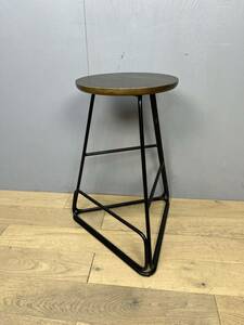 m.a.d. Furniture Design　エム・エー・ディ・ファニチャー・デザイン　DELTA COUNTER STOOL　デルタカウンタースツール　サイドチェア　⑤