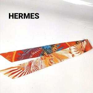 【極美品】HERMES エルメス スカーフ ツイリー ヤシの木 鳥 アニマル カレ カレ９０ レディース 動物 バード オレンジ シルク プリーツ 