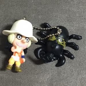 【ウソップ&かぶとむし】 ONE PIECE ワンピース Wマスコットキーチェーン２