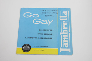 激レア 入手困難 1960年代品 ランブレッタ2型 アクセサリーカタログ『GO EQUIPPEDWITH GENUINE LAMBRETTA ACCESSORIES『GO GAY』 