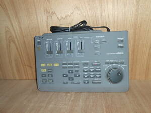 28.- SONY RM-E1000 VIDEO EDITING CONTROLLER 