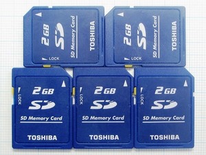 ★TOSHIBA ＳＤメモリーカード ２ＧＢ ５枚 中古★送料６３円～