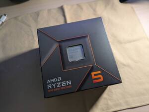 AMD Ryzen 5 7600 BOX 国内正規品　中古品です。